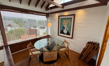 Casa en venta con piscina - Cumbayá Reservorio de agua