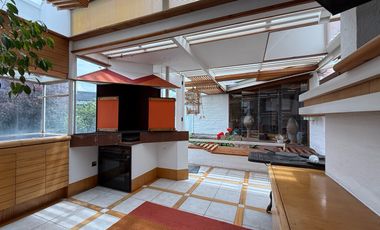 Casa en venta con piscina - Cumbayá Reservorio de agua