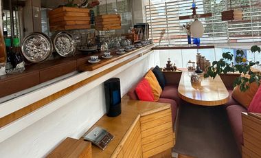 Casa en venta con piscina - Cumbayá Reservorio de agua