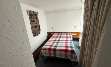 Casa en venta con piscina - Cumbayá Reservorio de agua