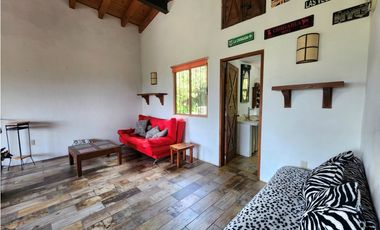 CASA EN RENTA, ACATITLN VALLE DE BRAVO