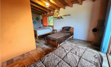 CASA EN RENTA, ACATITLN VALLE DE BRAVO