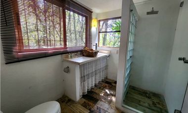 CASA EN RENTA, ACATITLN VALLE DE BRAVO