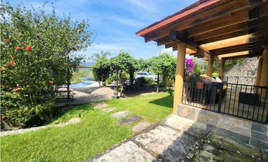 CASA EN RENTA, ACATITLN VALLE DE BRAVO