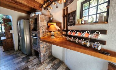 CASA EN RENTA, ACATITLN VALLE DE BRAVO