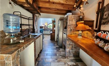 CASA EN RENTA, ACATITLN VALLE DE BRAVO