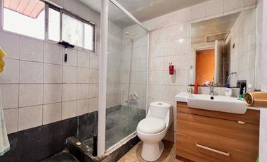 Casa en Venta en lo ovalle con avenida haydn