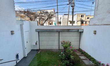 Exclusivo Departamento En Venta – Urb. La Alborada, Surco
