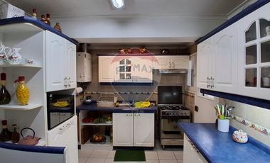 Casa en Los Domínicos, Las Condes