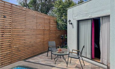 Casa en barrio residencial. Vitacura