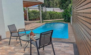 Casa en barrio residencial. Vitacura