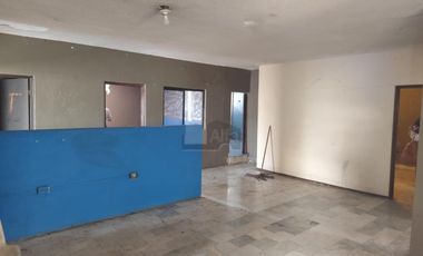 Bodega o Almacén en venta, Valle del Roble, San Nicolas de los Garza, Nuevo León