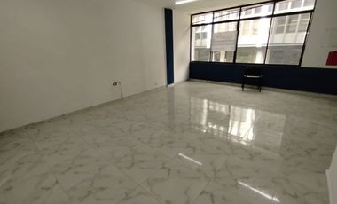 OFICINA EN VENTA EN EL CENTRO/PEREIRA