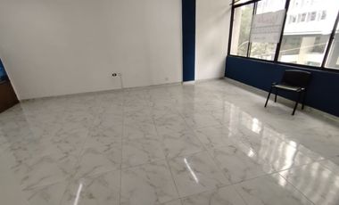 OFICINA EN VENTA EN EL CENTRO/PEREIRA