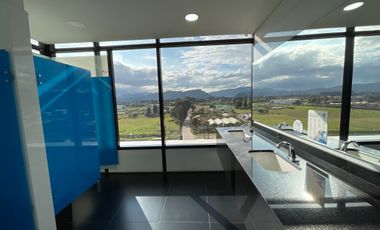 Consultorio en Sabana Park – Salud y Excelencia en un Solo Lugar