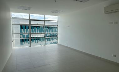 CONSULTORIO EN ARRIENDO EN AV 30 AGOSTO/PEREIRA