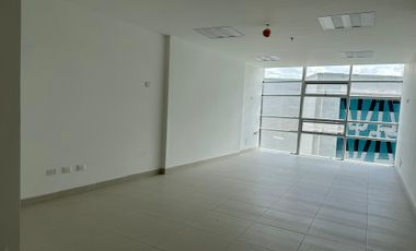 CONSULTORIO EN ARRIENDO EN AV 30 AGOSTO/PEREIRA