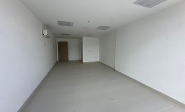 CONSULTORIO EN ARRIENDO EN AV 30 AGOSTO/PEREIRA