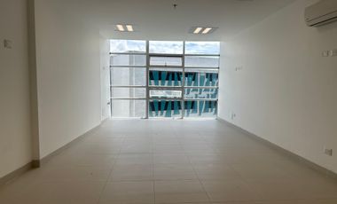 CONSULTORIO EN ARRIENDO EN AV 30 AGOSTO/PEREIRA