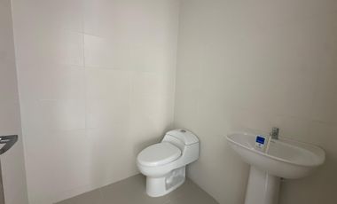 CONSULTORIO EN ARRIENDO EN AV 30 AGOSTO/PEREIRA