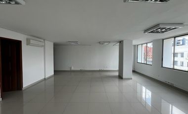 OFICINA EN ARRIENDO EN CIRCUNVALAR/PEREIRA