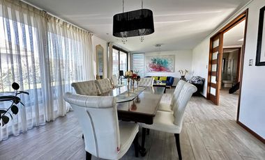 Moderna e impecable casa fundo el venado etapa 7