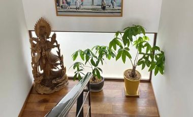 RENTA CASA EN CONDOMINIO CALLE CERRADA EN LAS ÁGUILAS