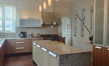 AV. CLUB DE GOLF INTERLOMAS