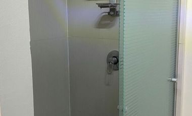 LOFT AMUEBLADO CON TERRAZA.