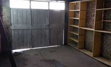 Casa en venta - 2 Dormitorios 1 Baño - 359Mts2 - Carmen de Areco