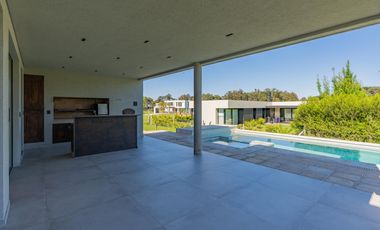 Casa de categoria Rumencó Joven