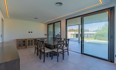 Casa de categoria Rumencó Joven