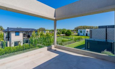 Casa de categoria Rumencó Joven