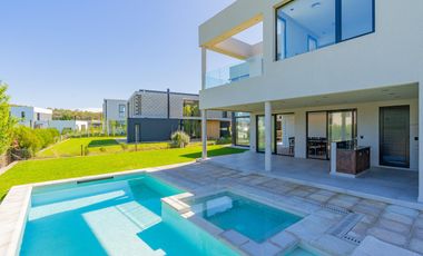 Casa de categoria Rumencó Joven