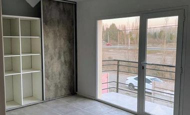 VENTA Dúplex 2 Dormitorios con Renta en Altos Alberdi I, Plottier – ¡INVERSIÓN INTELIGENTE!