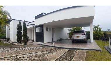 CASA CAMPESTRE EN VENTA CODINA PEREIRA