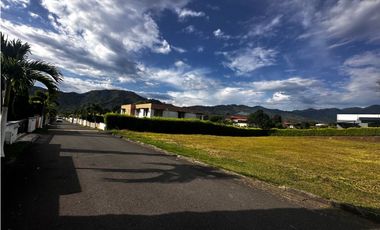 VENDO LOTE EN VENTA LAS MARGARITAS COMBIA