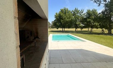 VENTA CASA 3 DORMITORIOS EN LA RINCONADA