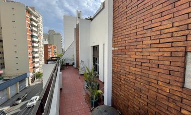 Departamento de 4 ambientes c/ cochera en Venta - Avellaneda