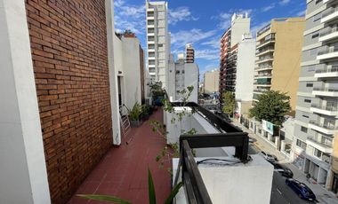 Departamento de 4 ambientes c/ cochera en Venta - Avellaneda