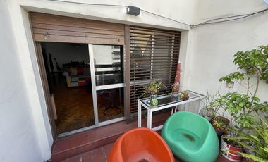 Departamento de 4 ambientes c/ cochera en Venta - Avellaneda
