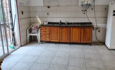 Granadero Baigorria- Silvestres Begnis n°684