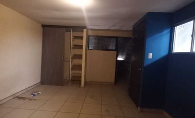 BODEGA EN RENTA  EL CARMEN EL MARQUÉS