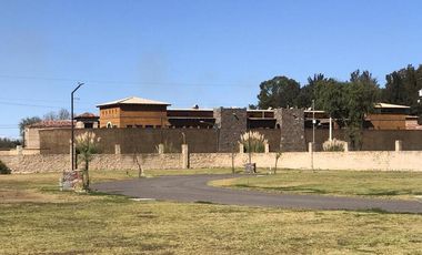 Terreno de Inversión en Val'Quirico | 326m² en la Zona Turística de Mayor Plus