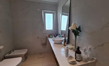 Casa en venta en barrio Vila Marina, Villanueva, Tigre