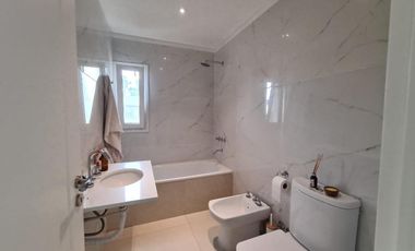 Casa en venta en barrio Vila Marina, Villanueva, Tigre