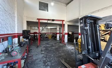 Depósito / Local en Alquiler