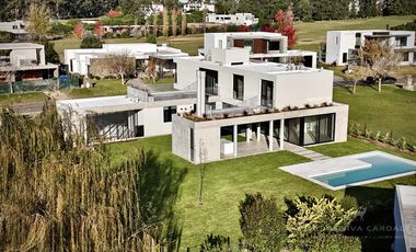 Casa de 6 Ambientes en Venta en La Reserva Cardales