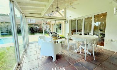 Casa 6 ambientes en Venta - En golf club Tulsa