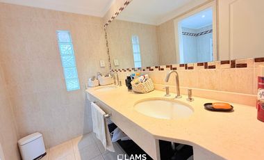 Casa 6 ambientes en Venta - En golf club Tulsa